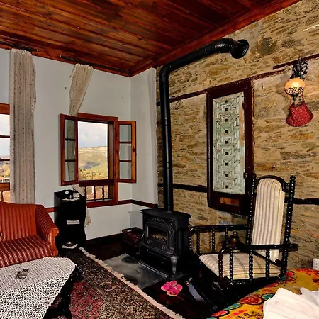 Sihirbazin Evi Homestay Selcuk