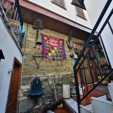 Sihirbazin Evi Selcuk